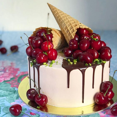 Торт "Вишневый рожок" купить - новомосковск.сладкоежкин.рф
