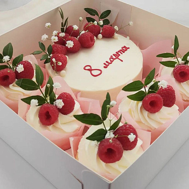 Ягодная нежность купить - новомосковск.сладкоежкин.рф